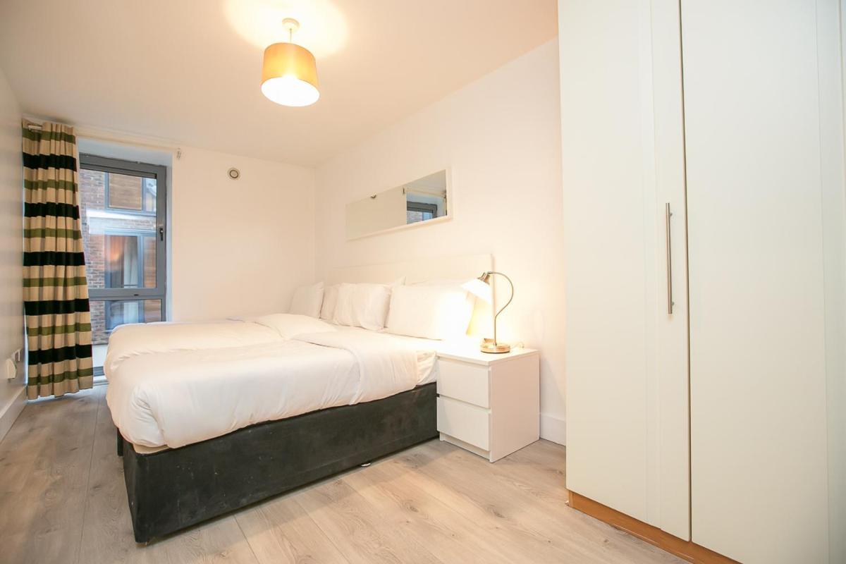Parnell Corner Apartments Dublin Bagian luar foto