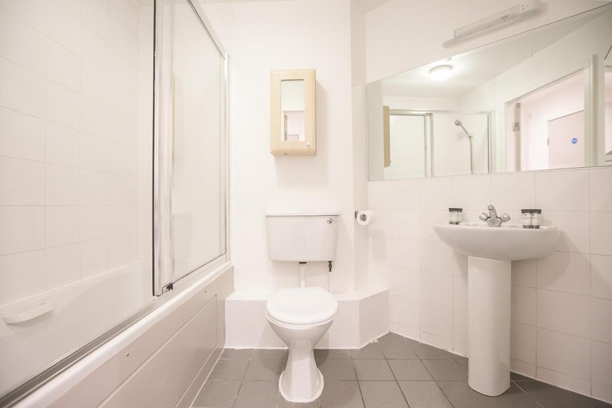 Parnell Corner Apartments Dublin Bagian luar foto