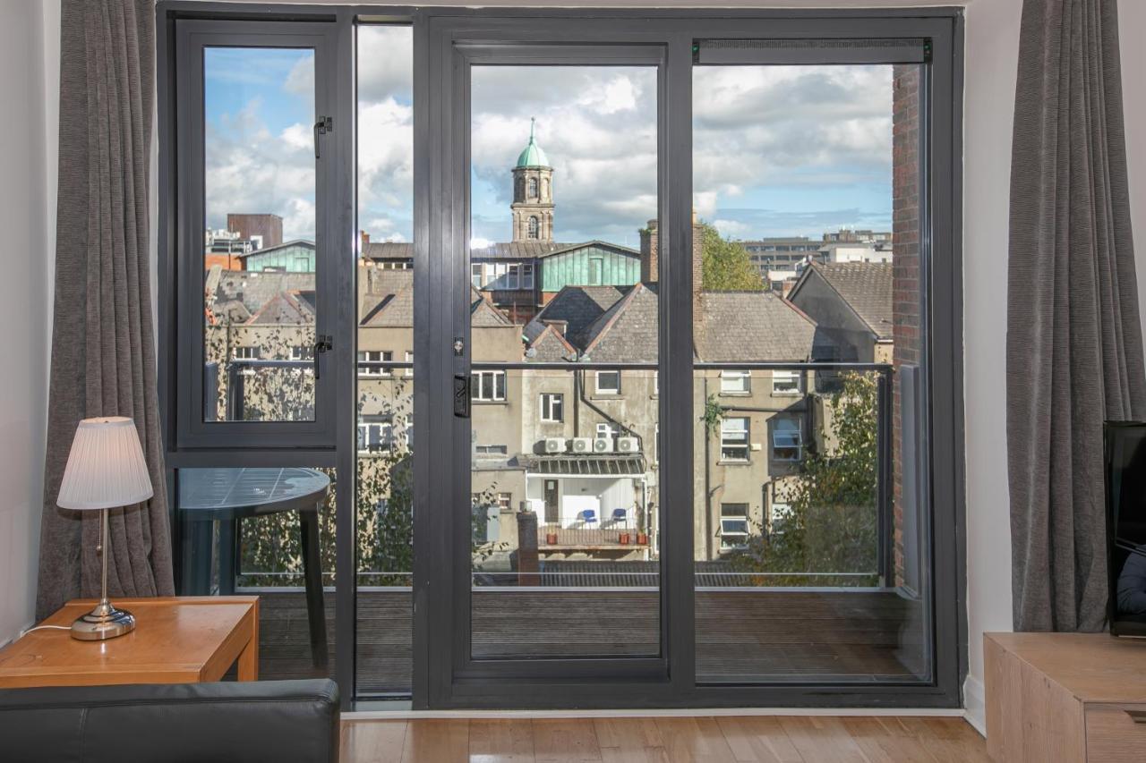 Parnell Corner Apartments Dublin Bagian luar foto