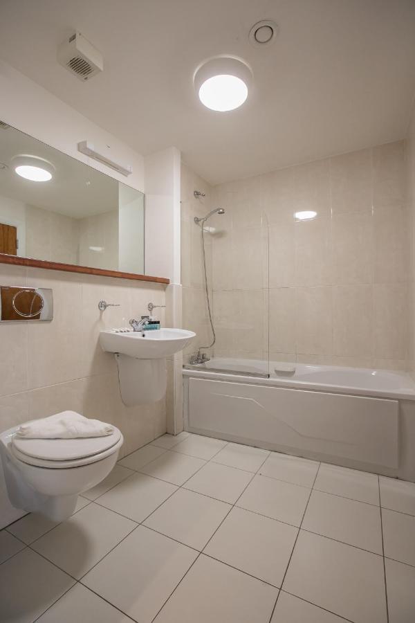 Parnell Corner Apartments Dublin Bagian luar foto
