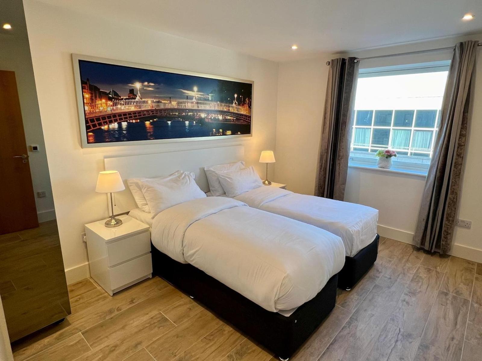 Parnell Corner Apartments Dublin Bagian luar foto