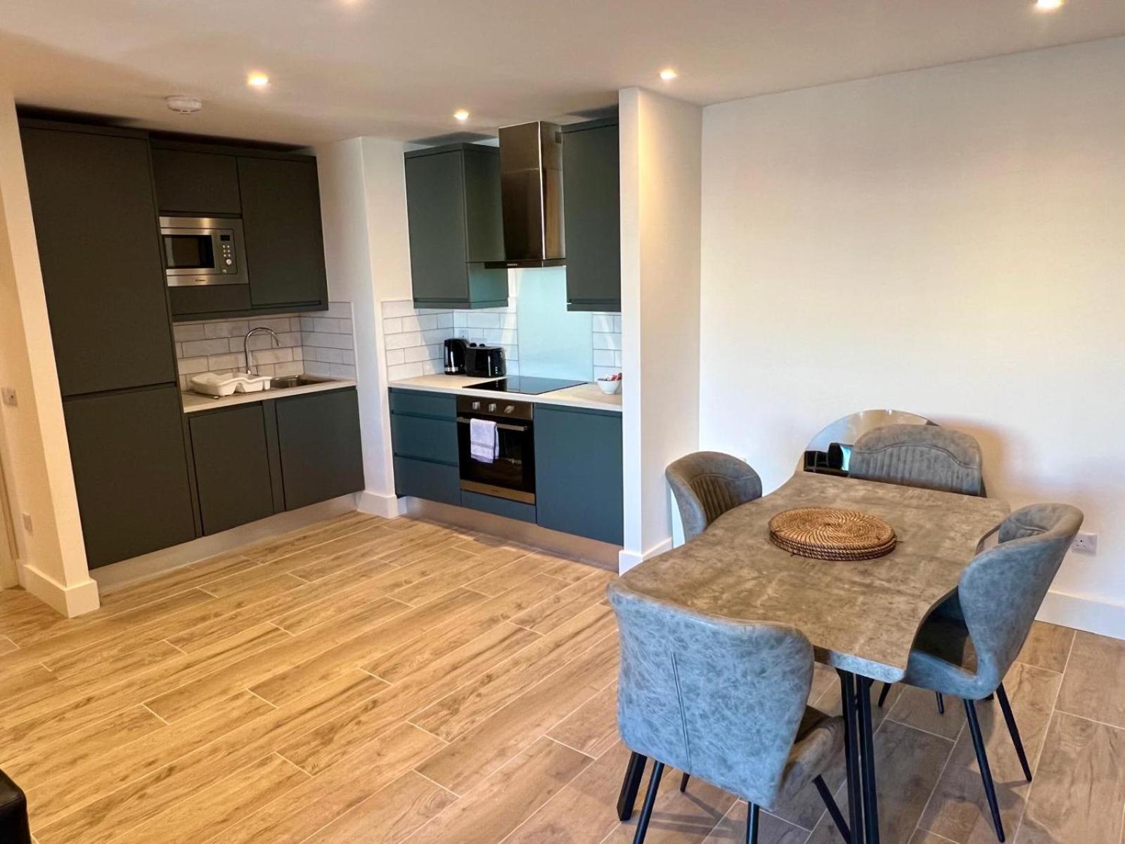 Parnell Corner Apartments Dublin Bagian luar foto
