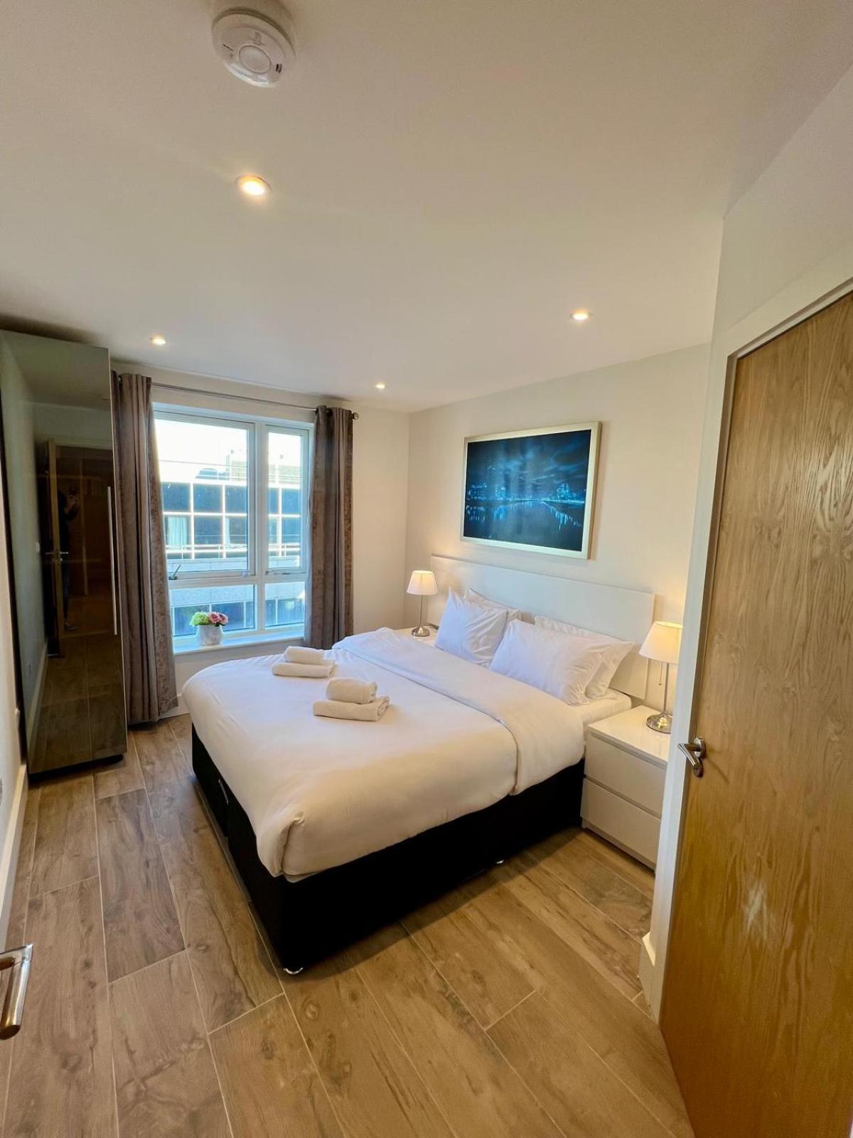 Parnell Corner Apartments Dublin Bagian luar foto
